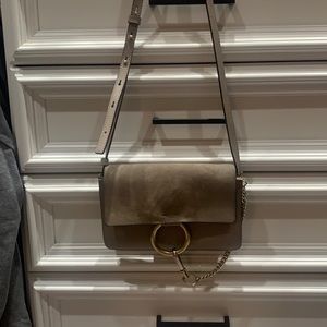 Crossbody chloe